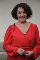 close 2 - Edra Moraes.JPG